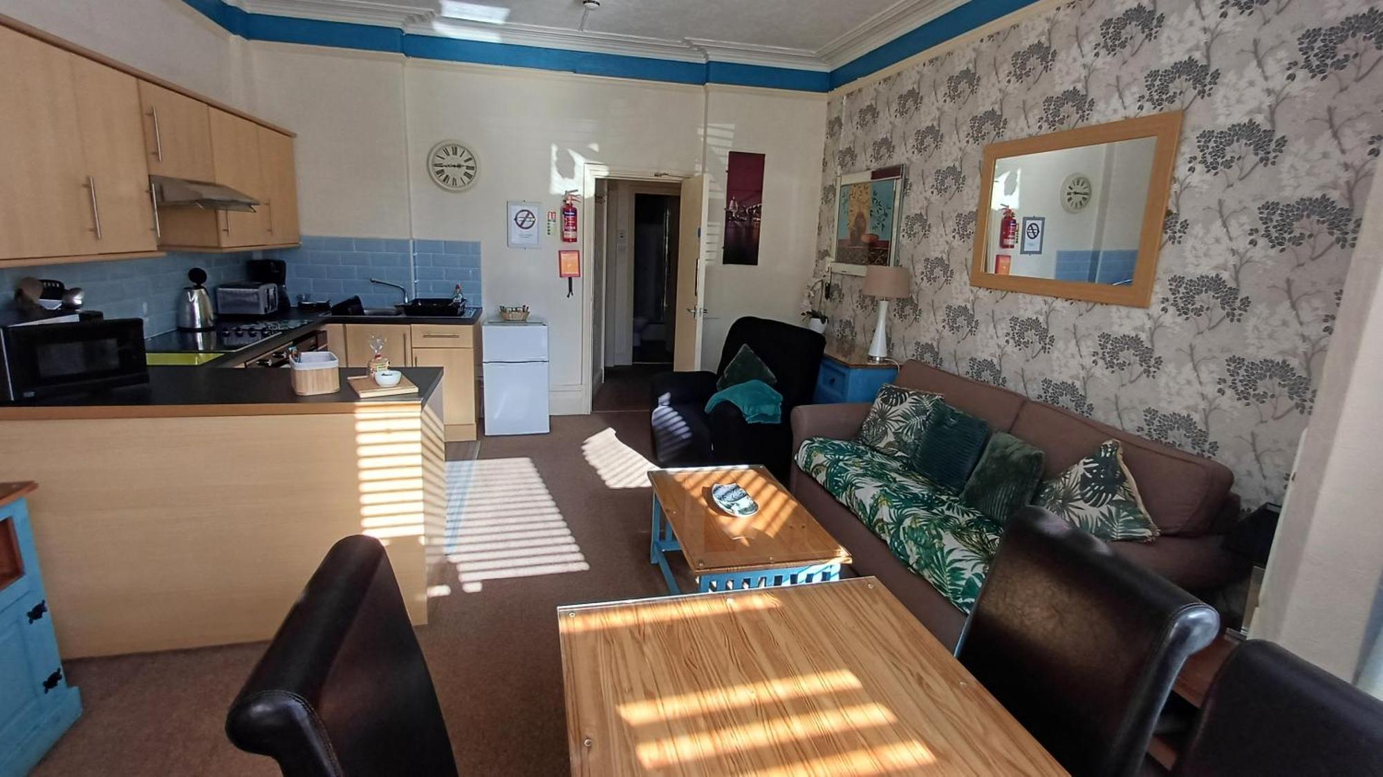 Morwenna Luxury Holiday Apartments Llandudno Rom bilde